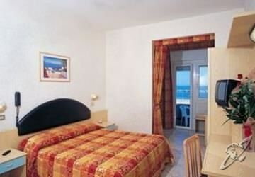 Hotel Diana Viserbella di Rimini Εξωτερικό φωτογραφία